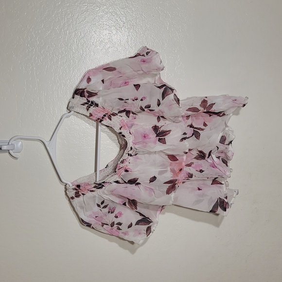 Flynn Skye - Athens Off the Shoulder Crop Top sz L, Scattered Roses Chiffon NWT - Picture 3 of 10